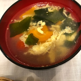 にんじんとプチトマトと卵の中華スープ